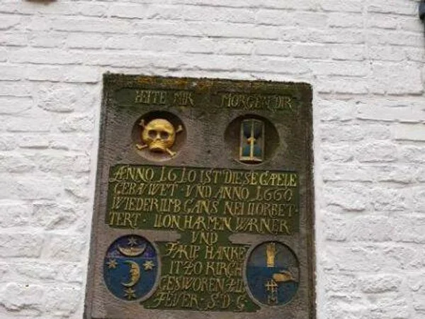 Bild 1: St.-Annen-Kapelle Jever